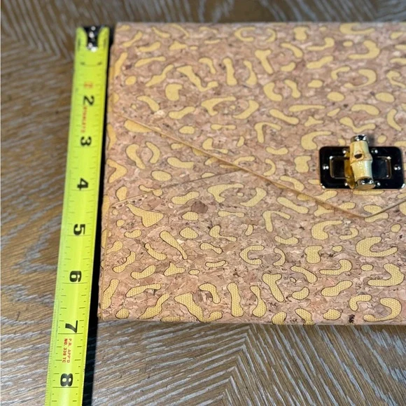 Sondra Roberts Cork Envelope Clutch - Picture 6 of 10